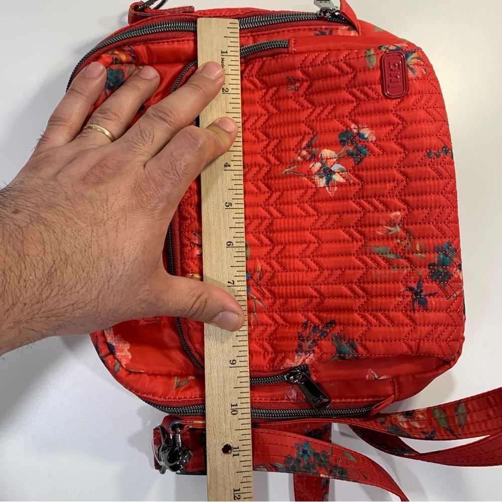 Lug Ranger Crossbody Purse Adjustable Strap Multi Pockets Quilted Bouquet Red - Picture 15 of 16